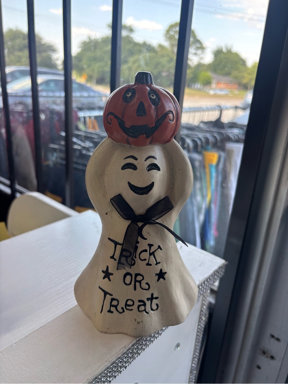 Ashland Cream Ceramic Halloween Tabletop Decoration